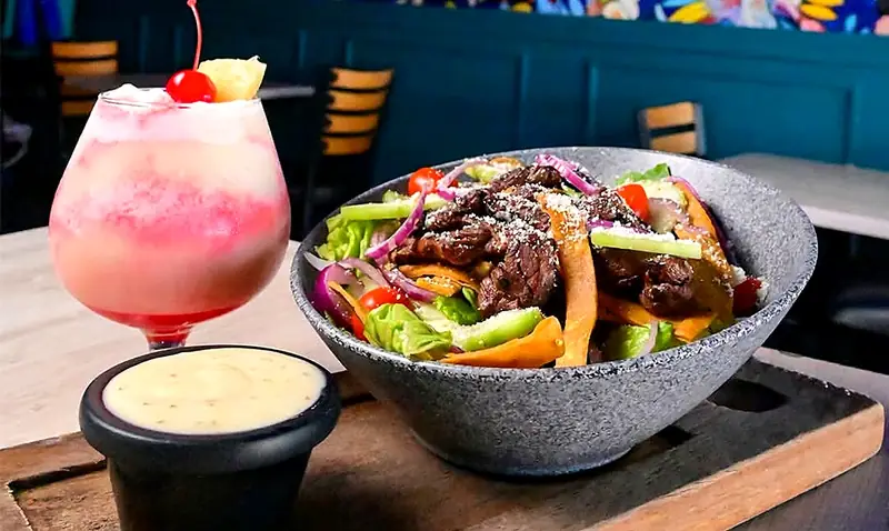 Ensalada mexicana · $145